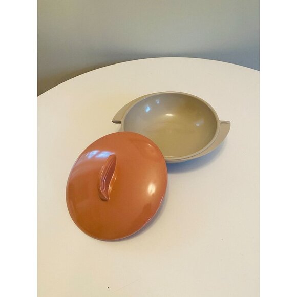 Vintage Boonton Covered Serving Bowl, Gray Bowl with Pink Lid, Serving Bowl - Picture 8 of 9